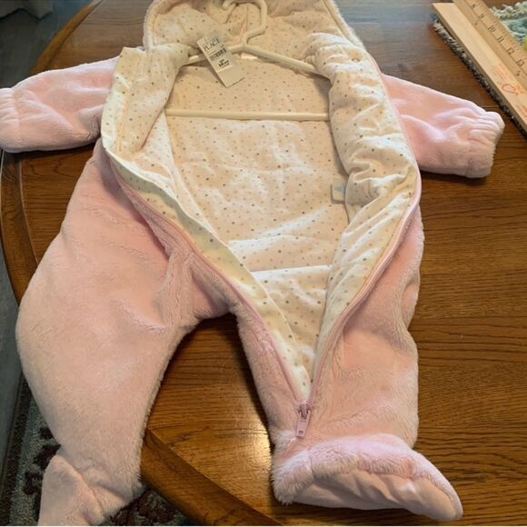 The Children's Place Pink Baby Fuzzy Full Zip Onesie 3-6M. - Picture 10 of 15